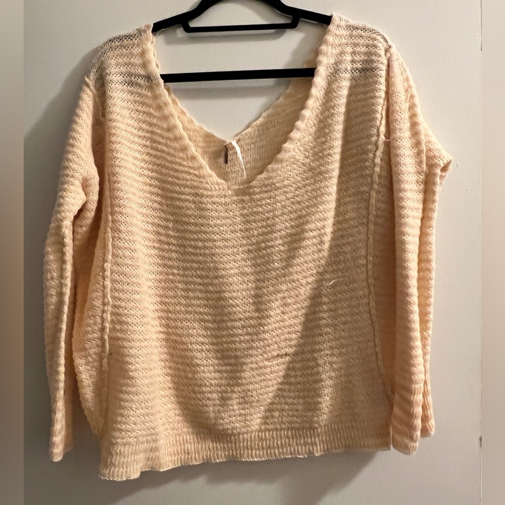 Lightweight free people sweater size large